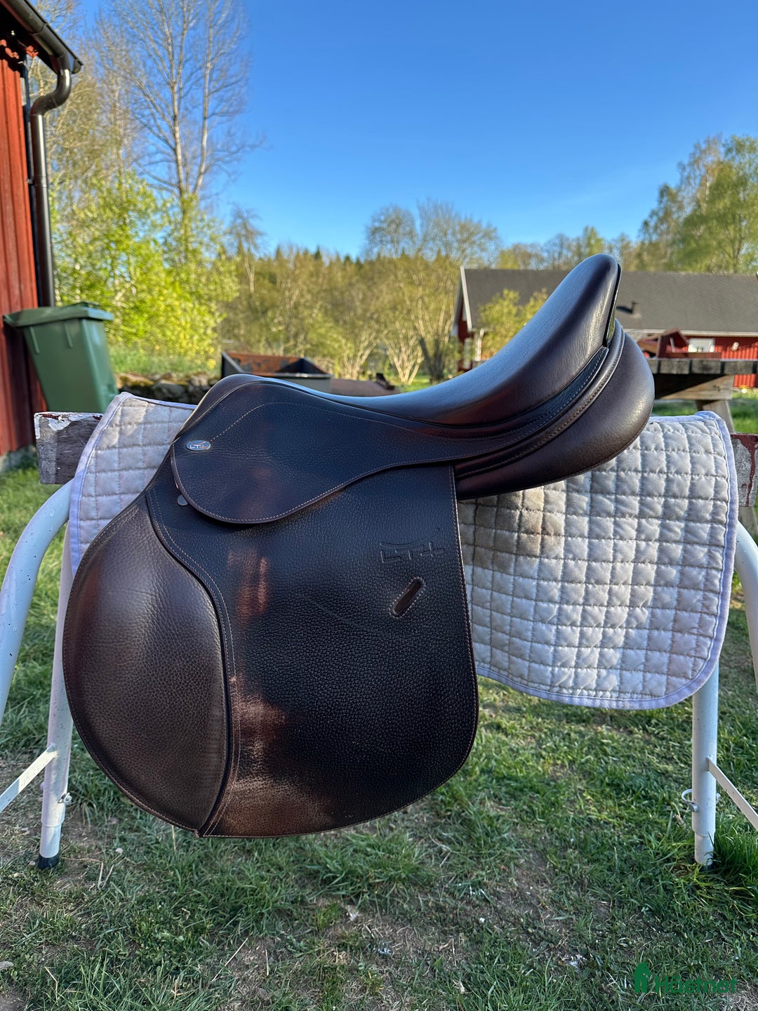 Sadlar hästutrustning till salu: LeTek Plus by Tekna i Backaryd - Annons 1