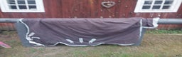 Täcken hästutrustning till salu: Horseware Rhino, 125 cm vintertäcke i Klintehamn - Annons 1