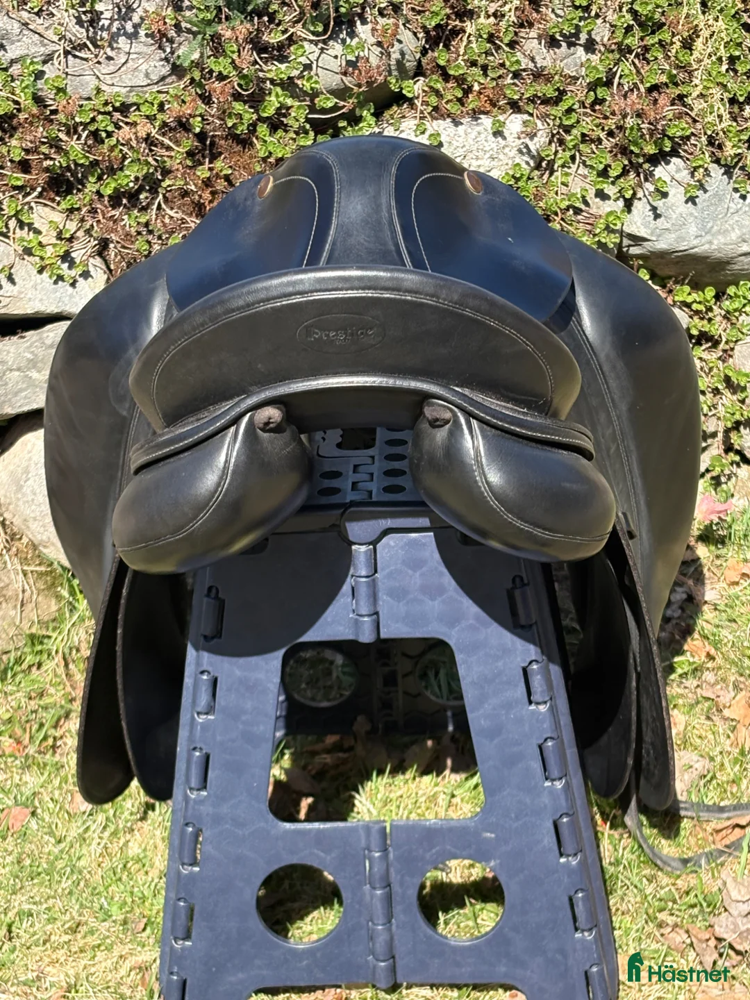 Sadlar hästutrustning till salu: Prestige Modena 17” - Annons 5