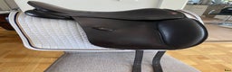 Sadlar hästutrustning till salu: Jeffries Falcon dressyrsadel bomM 17tum i Upplands Väsby - Annons 2