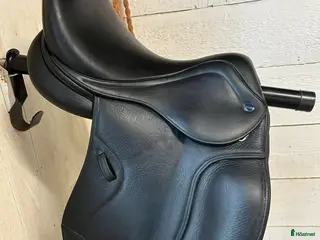 Sadlar hästutrustning Ikonic ponny dressyr - Annons 2