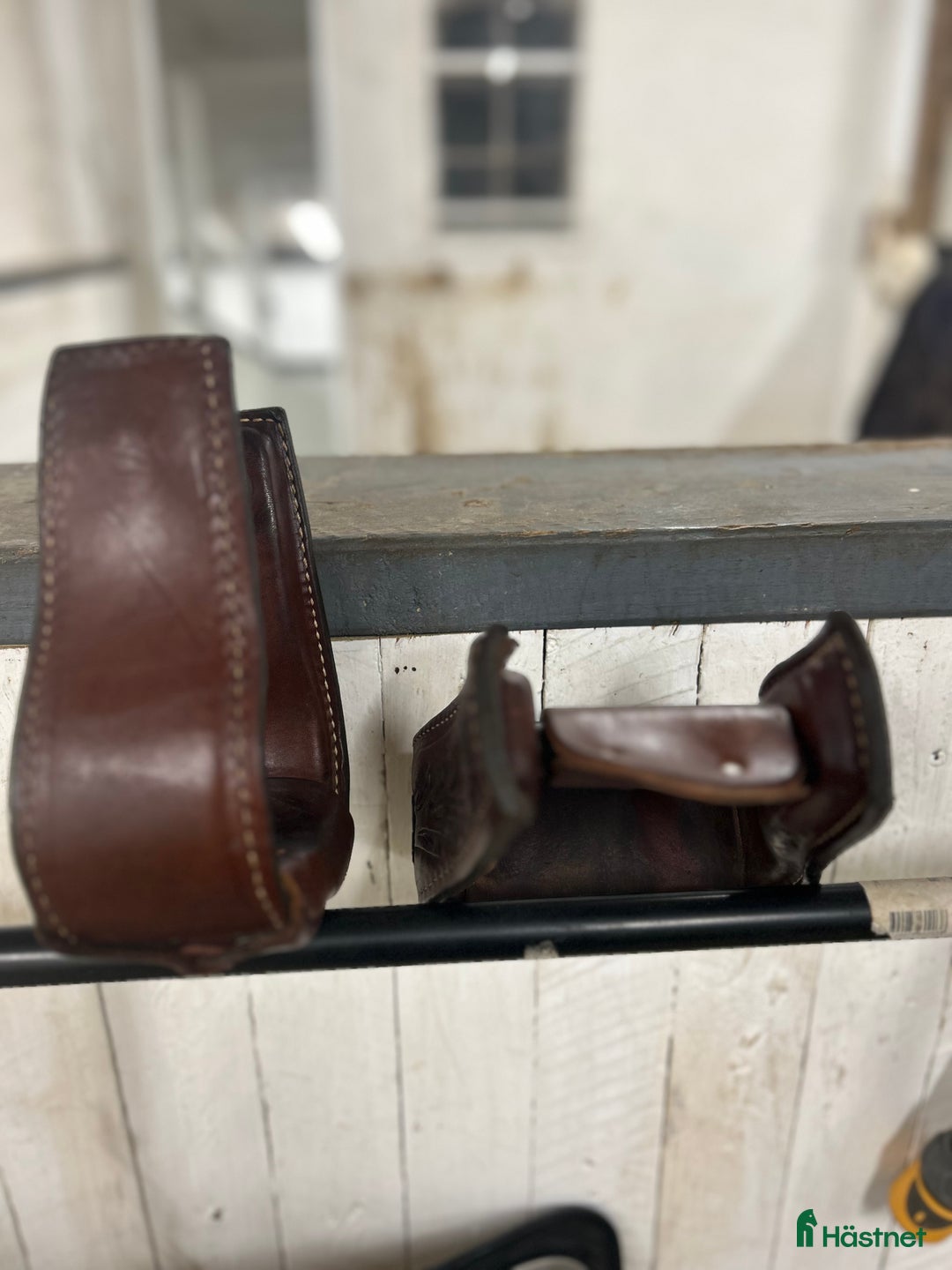 Stigbyglar hästutrustning till salu: Westernstigbyglar i Trelleborg - Annons 4