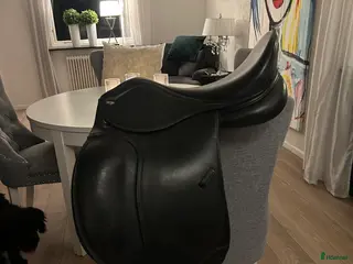 Sadlar hästutrustning Letek by Tekna dressyrsadel i Bromölla - Annons 5