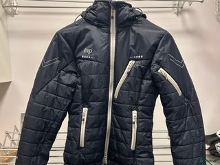 Jackor & Kavajer ryttarutrustning till salu: Uhip jacka navy i Eskilstuna - Annons 16