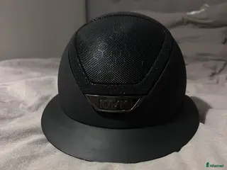 Hjälmar ryttarutrustning till salu: Swarovski glittrig Kask hjälm - Annons 1