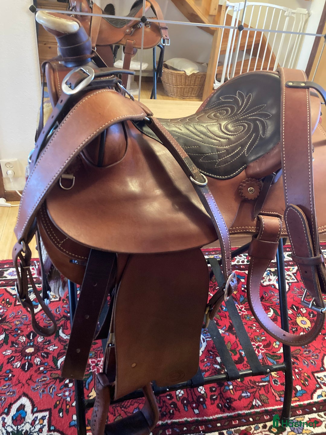 Sadlar hästutrustning till salu: Fallis sadel för balanserad sits  i Uppsala - Annons 6