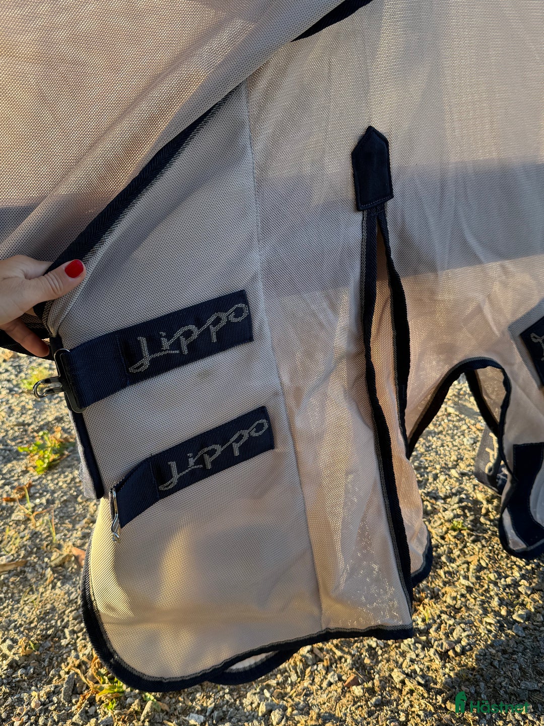 Täcken hästutrustning till salu: Nytt Lippo flugtäcke  i Henån - Annons 3