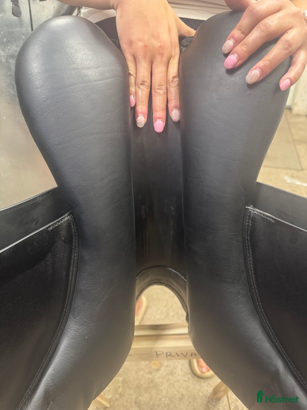 Sadlar hästutrustning till salu: Prestige Modena dressur - BUD MOTTAS - Annons 9