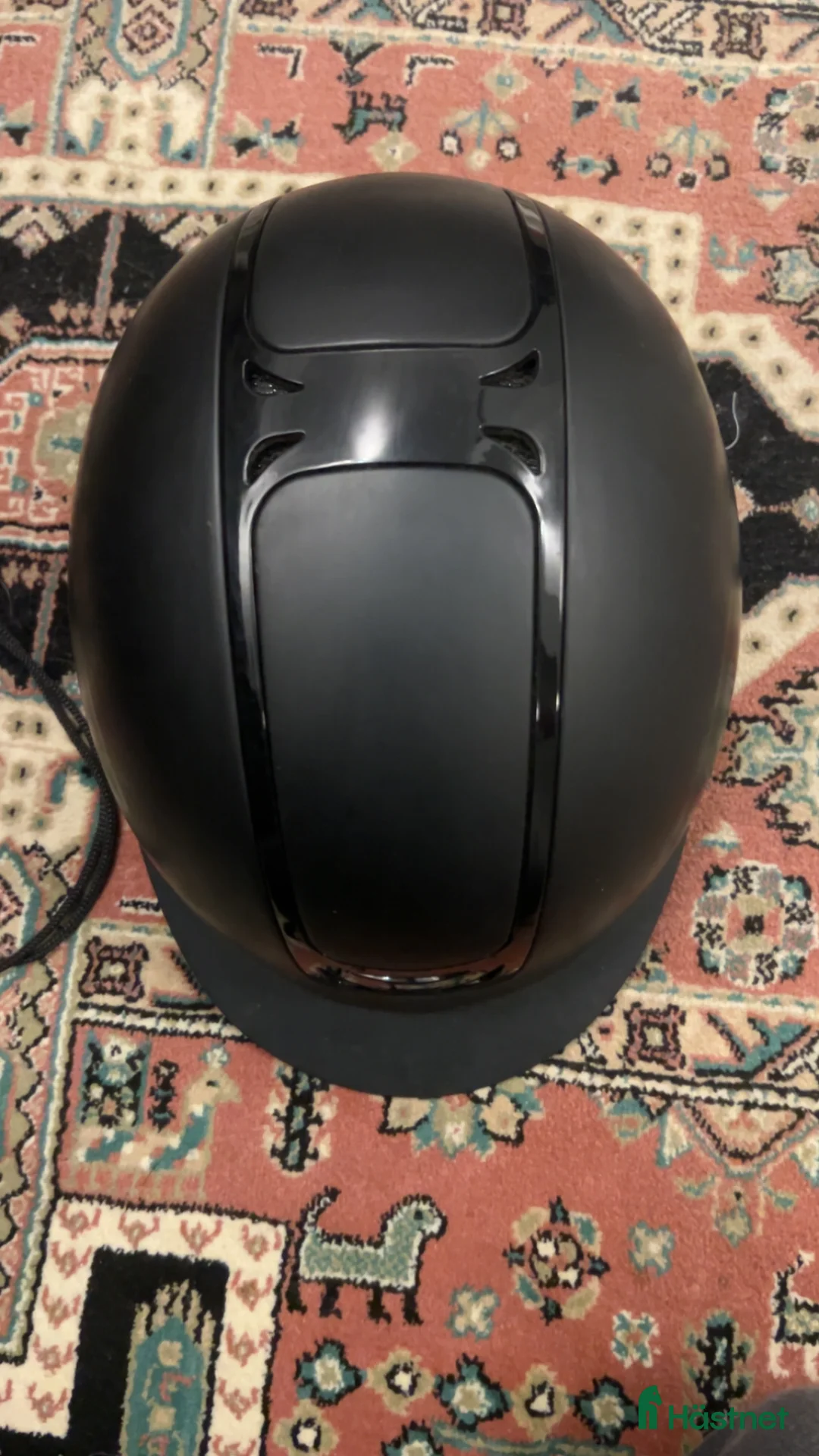 Hjälmar ryttarutrustning till salu: Jättesnygg MIPS ridhjälm 💕 (JH Collection) i Uppsala - Annons 2