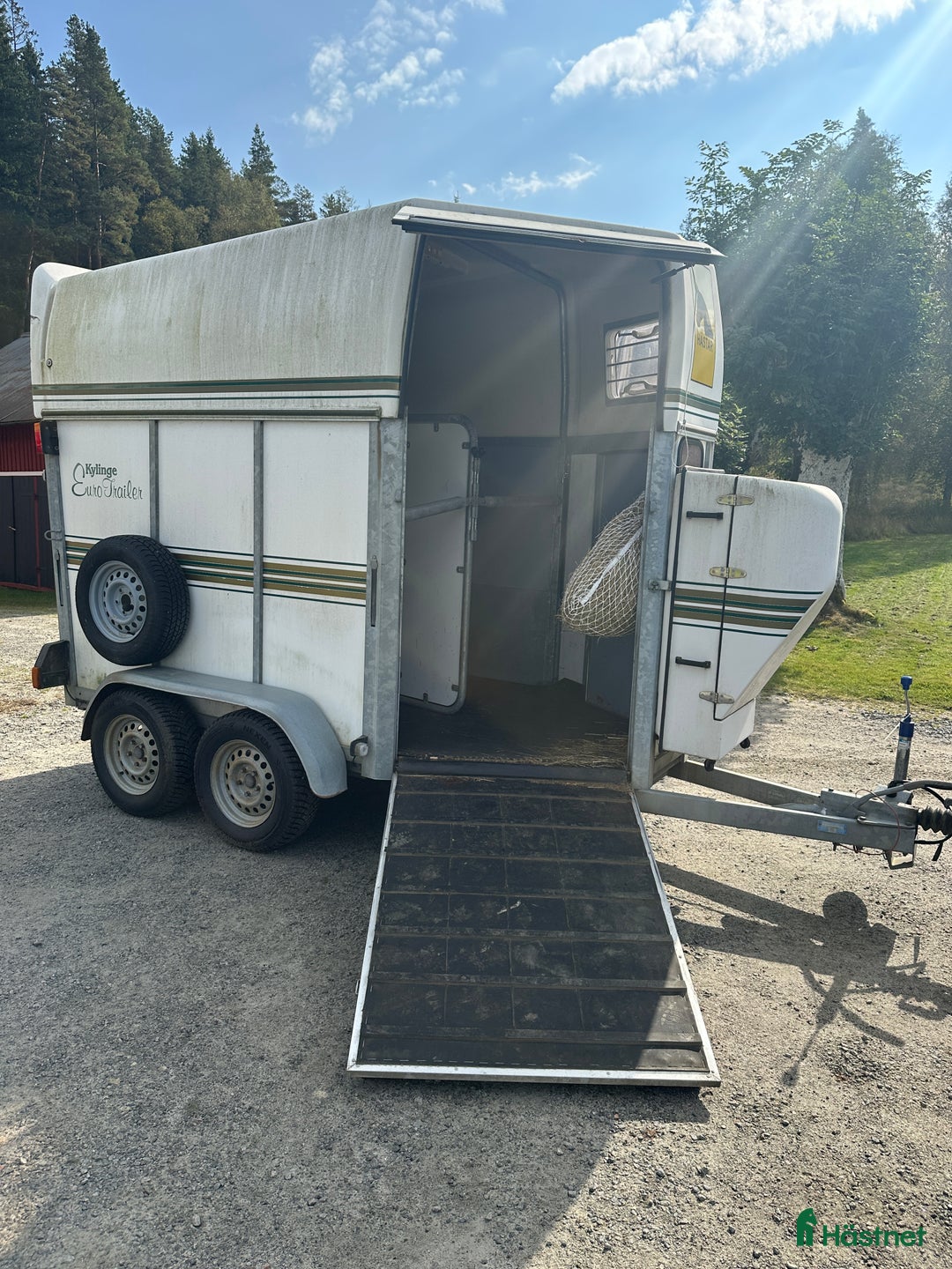 Hästtransporter  fordon & transport till salu: transport med front utlast  i Mölnlycke - Annons 2