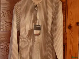 Övrigt Ridkläder ryttarutrustning till salu: Ny Tävlingströja Equliline i Ängelholm - Annons 1