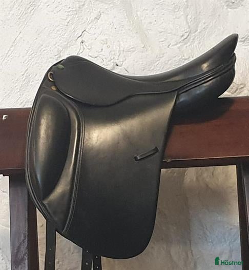Sadlar hästutrustning Spirit 17.5tum i Åstorp - Annons 8