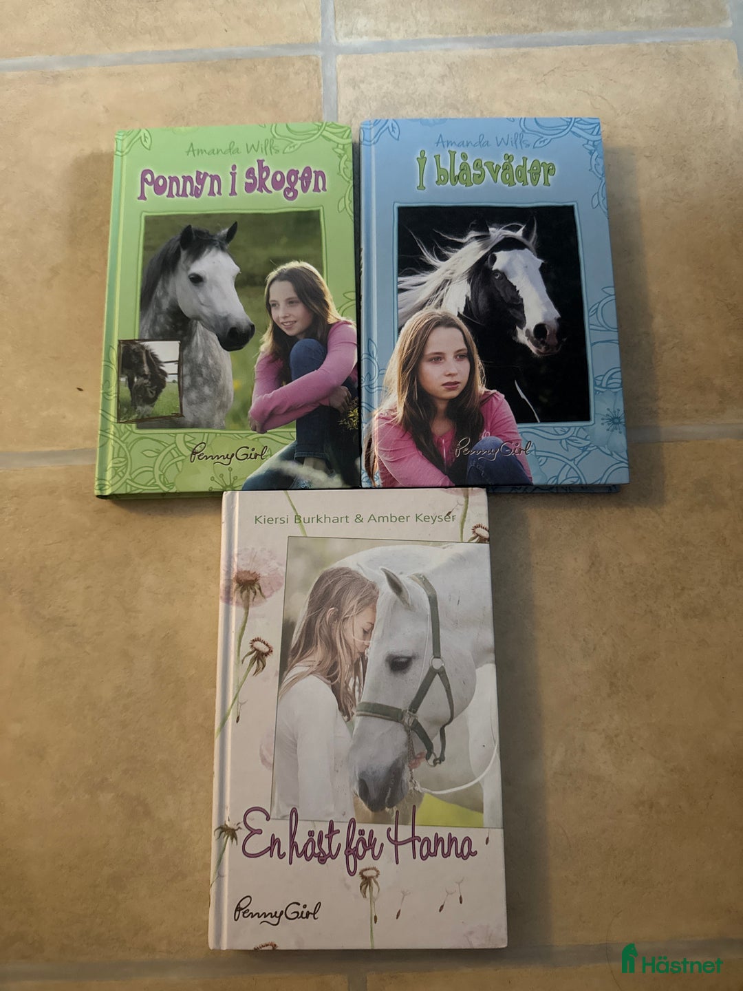 Övrig utrustning övrig utrustning till salu: Hästböcker i Årsunda - Annons 1