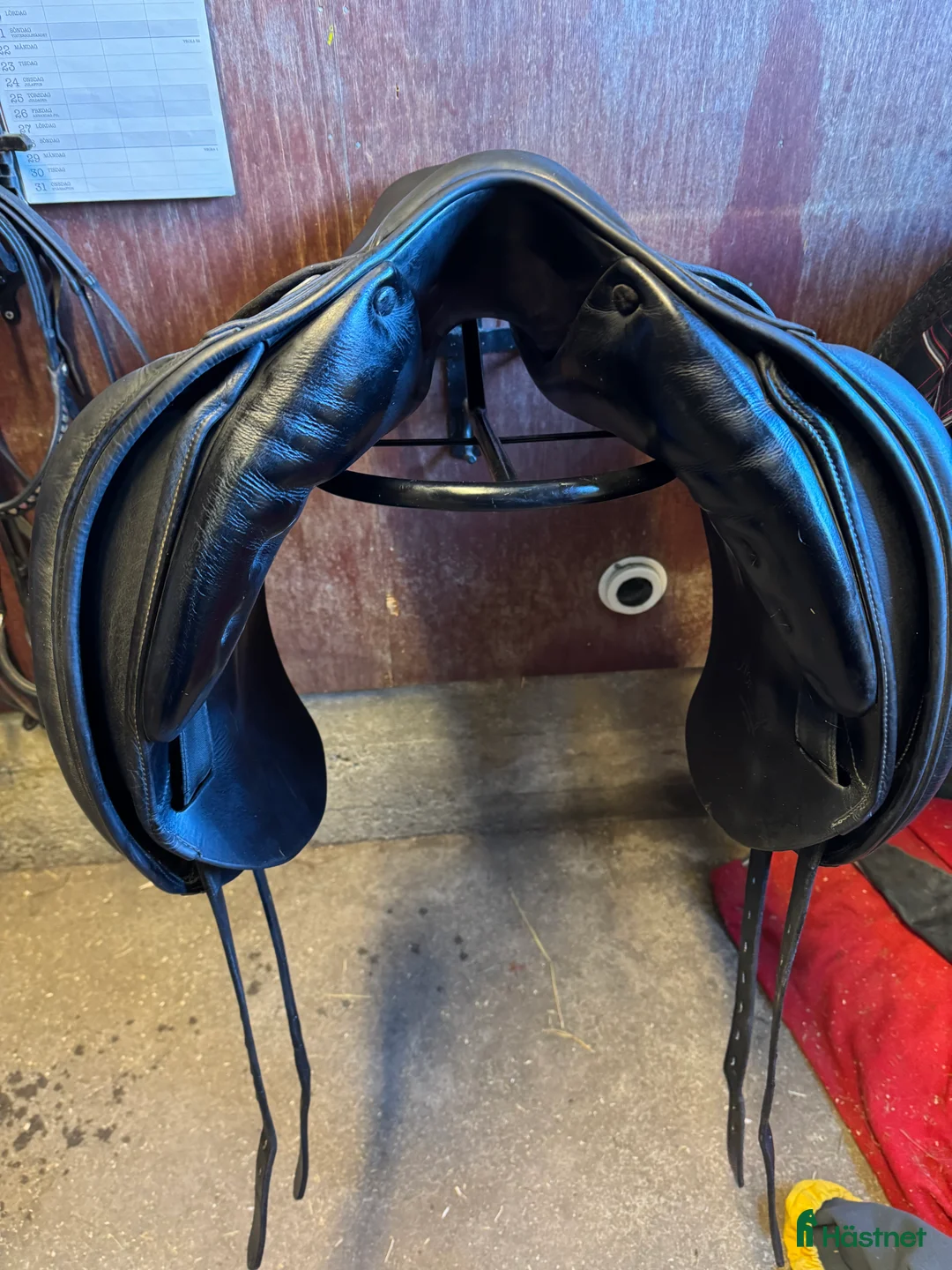 Sadlar hästutrustning till salu: Amerigo Dressyrsadeln - Annons 2