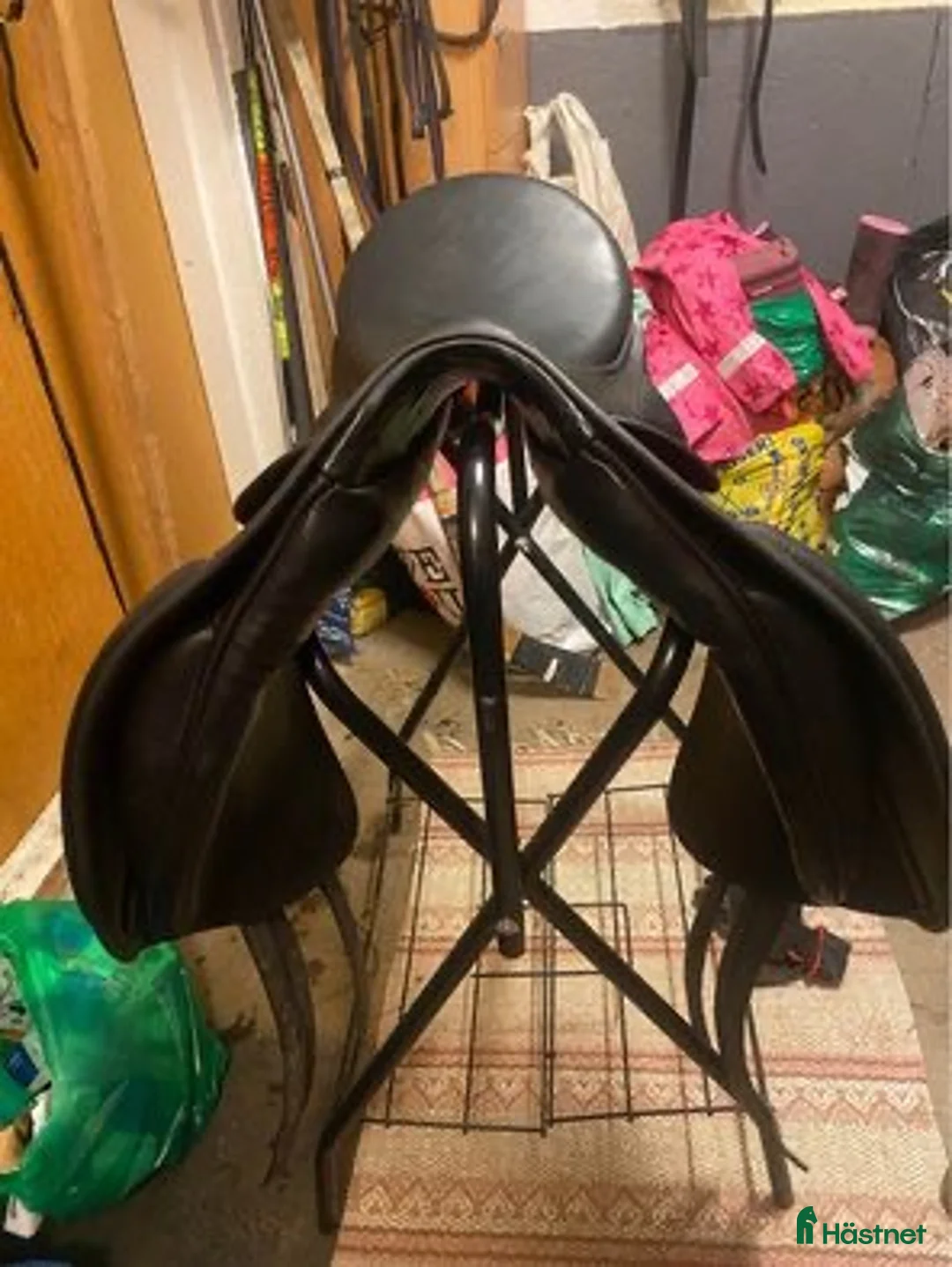 Sadlar hästutrustning till salu: Super fin dressyr sadel i Färgelanda - Annons 2