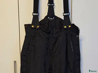 Ridbyxor ryttarutrustning till salu: Täckbyxor med helskoning i Hudiksvall - Annons 7