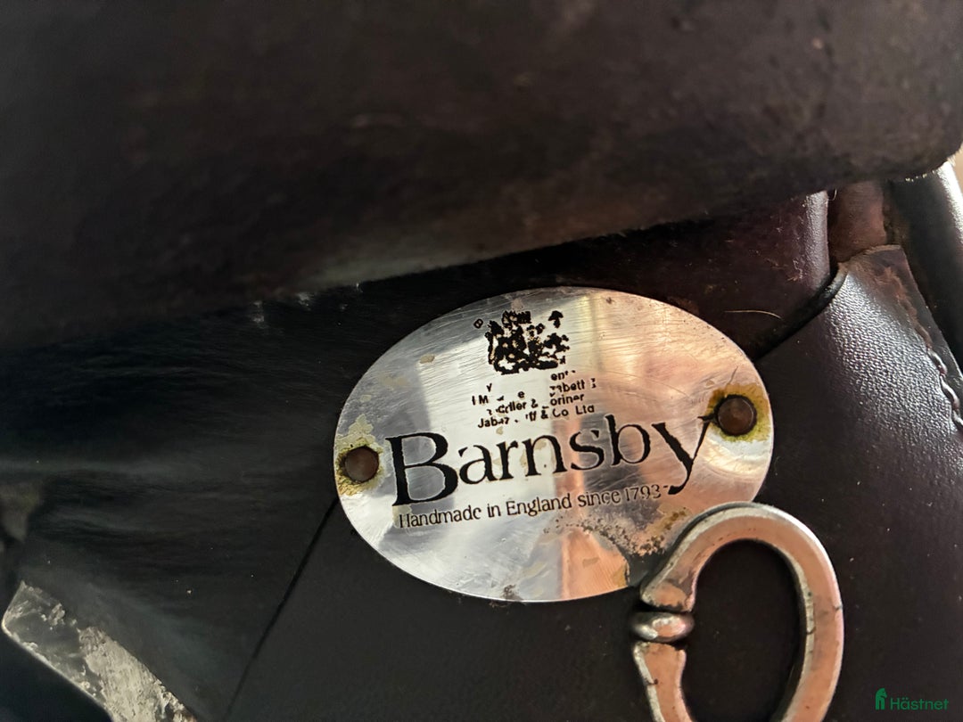 Sadlar hästutrustning till salu: Barnsby Dressyrsadel i Vallentuna - Annons 7