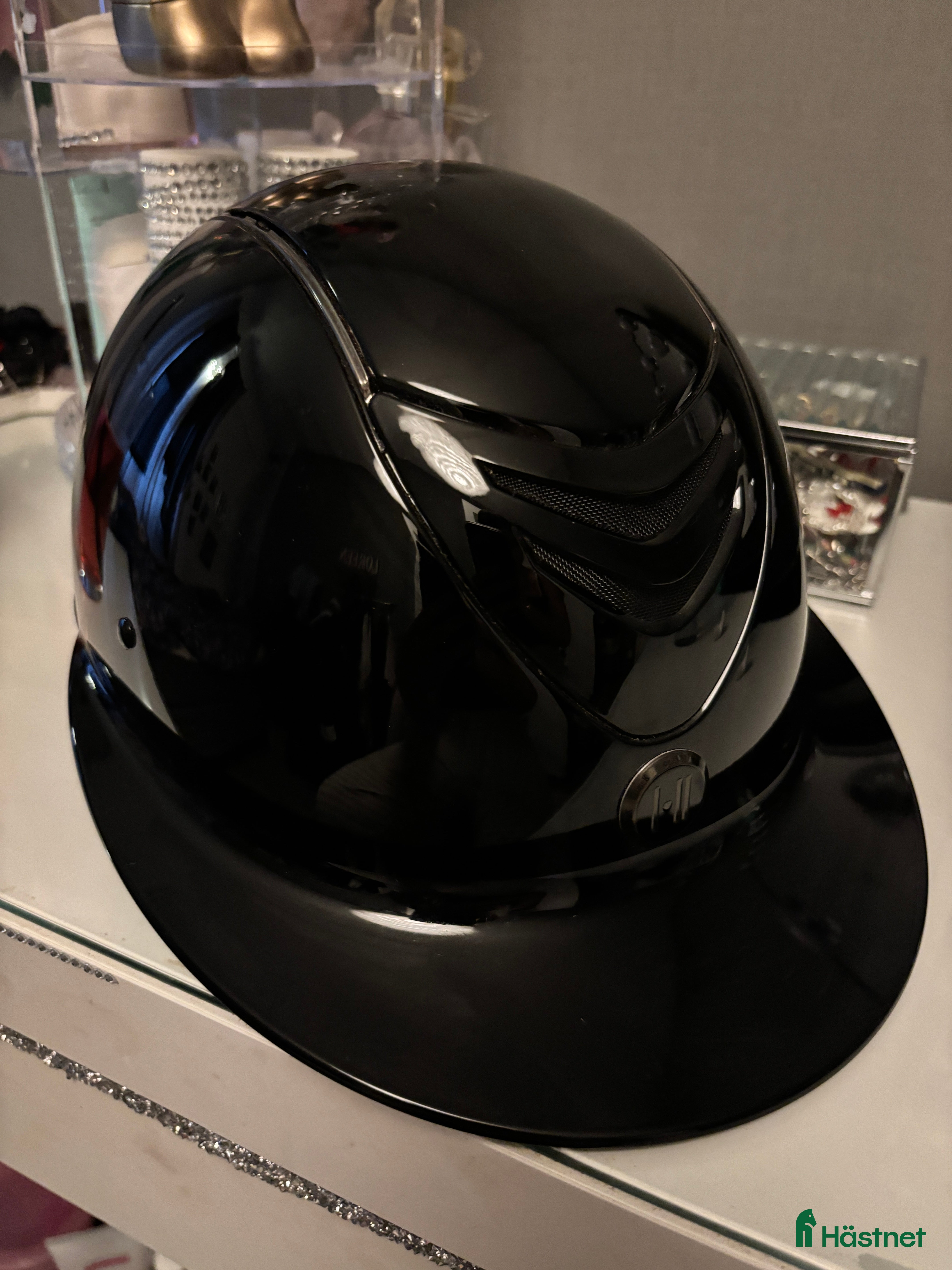 Hjälmar ryttarutrustning till salu: One k AVANCE GLOSSY CHROME - SVART i Eskilstuna - Annons 4