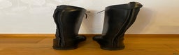 Ridstövlar ryttarutrustning till salu: HKM ridstövlar stl 42, högt skaft i Umeå - Annons 2