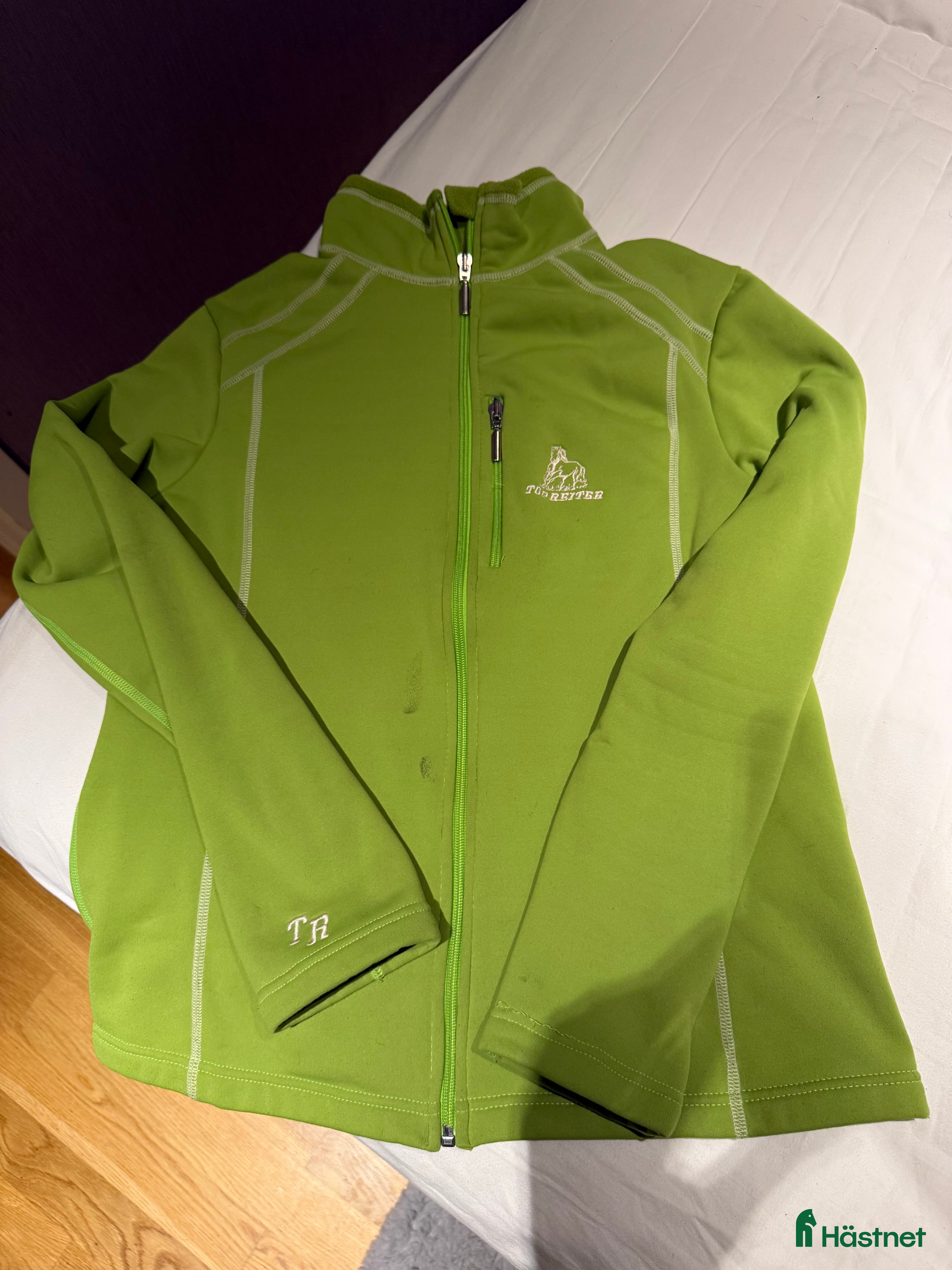 Jackor &amp; Kavajer ryttarutrustning till salu: Top Reiter Fleecejacka  i Hörby - Annons 18