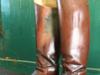 Ridstövlar ryttarutrustning till salu: Ridstövlar i Rödeby - Annons 21