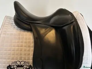 Sadlar hästutrustning Dressyrsadel Childeric 2-DSC 17" i Uppsala - Annons 20