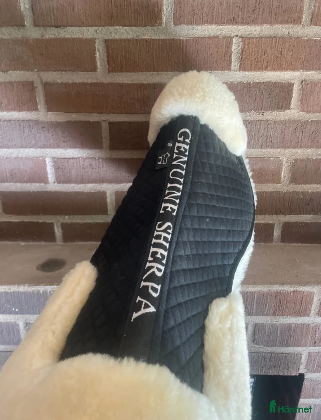 Sadeltillbehör hästutrustning till salu: Genuine sherpa sadel padd  - Annons 2