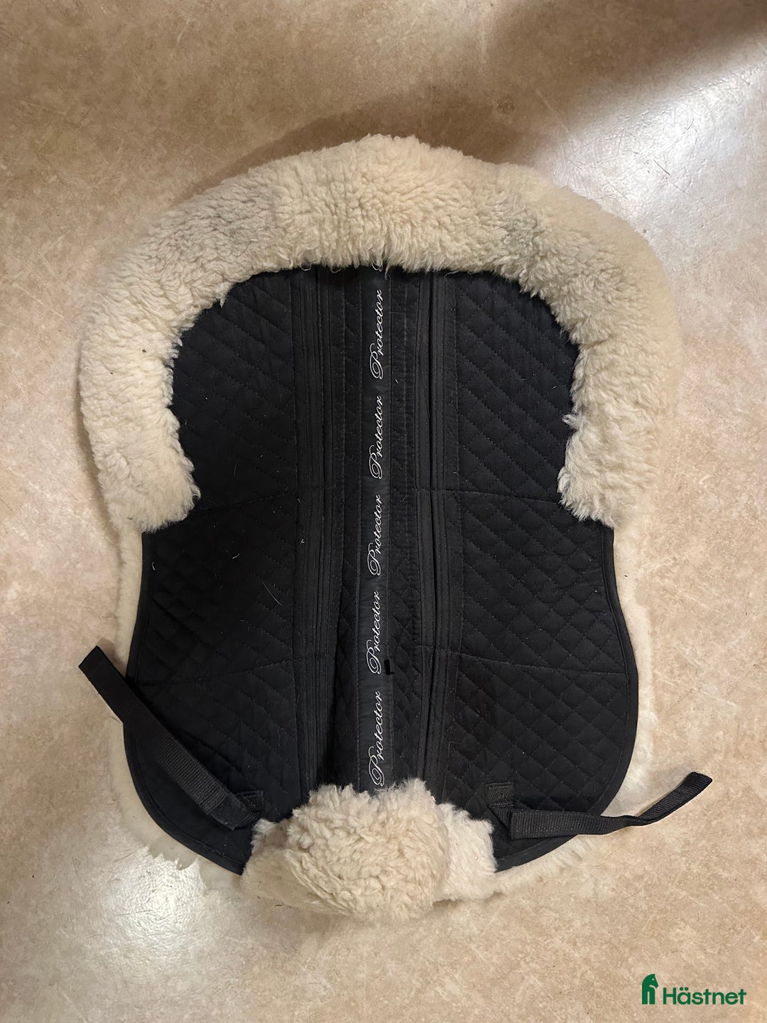 Sadeltillbehör hästutrustning till salu: Korrektionspadd i Fjugesta - Annons 3