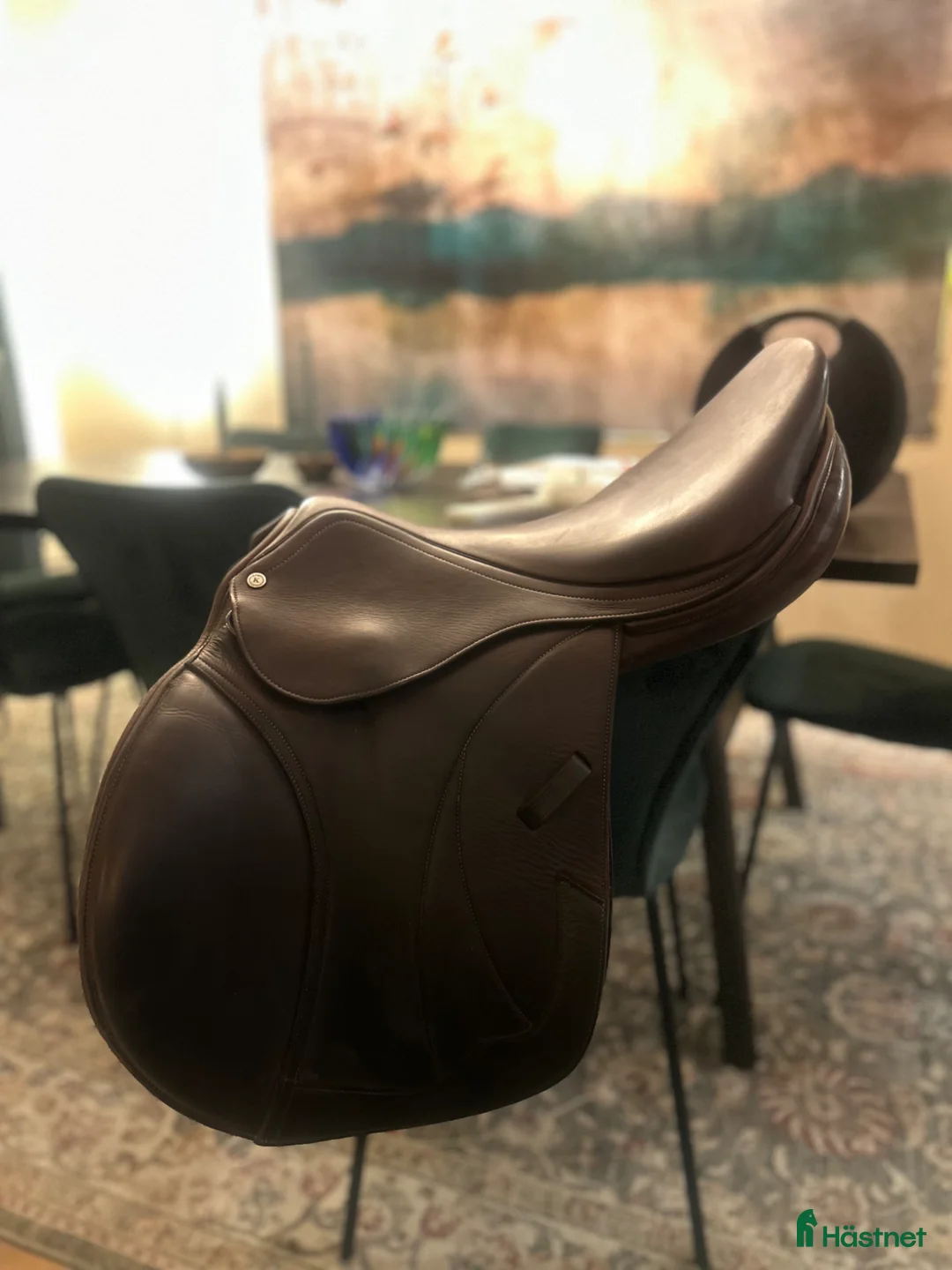 Sadlar hästutrustning till salu: Fin Knights hoppsadel  - Annons 2