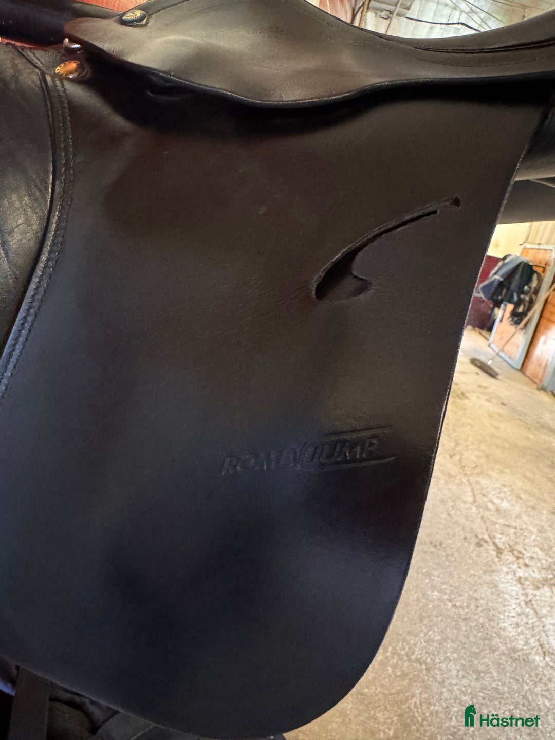 Sadlar hästutrustning till salu: Prestige Roma jump  - Annons 2