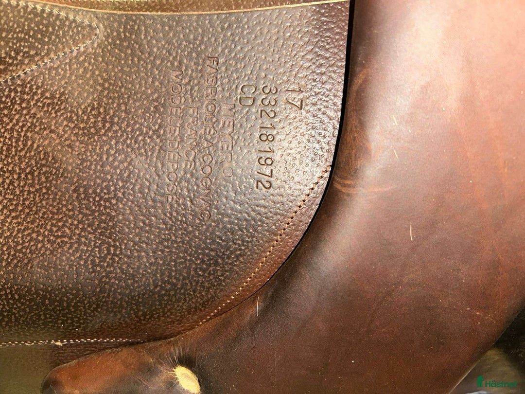 Sadlar hästutrustning till salu: Superfin kvalitetssadel för den kräsna ryttaren  i Ramsele - Annons 5