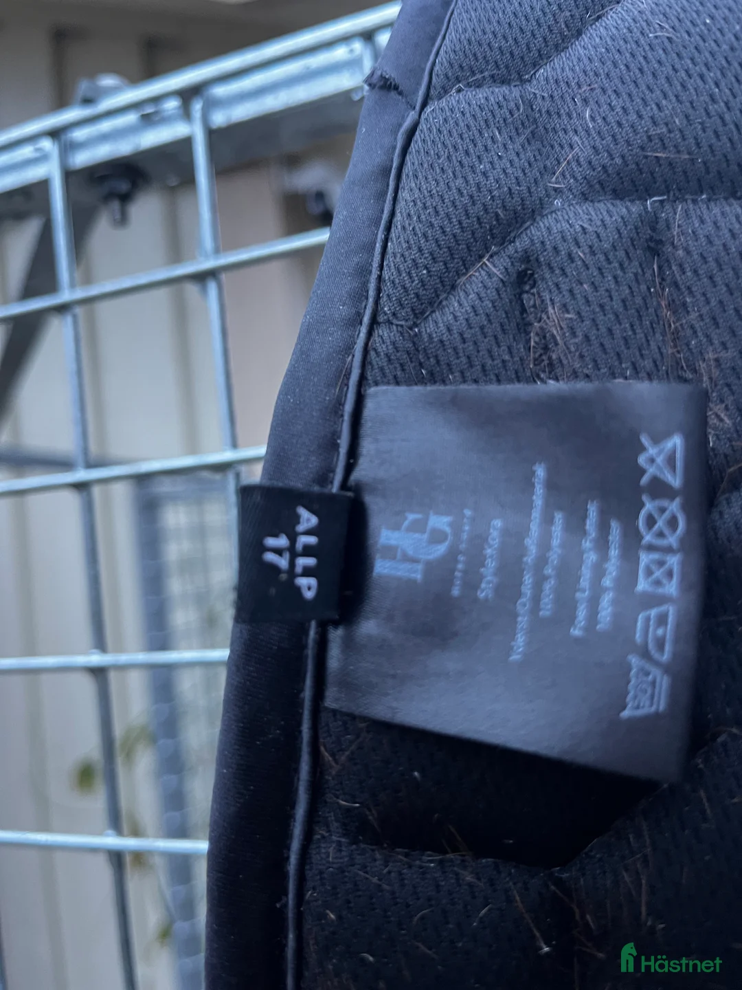 Schabrak & Vojlockar hästutrustning till salu: Hopp schabrak i Kvicksund - Annons 3