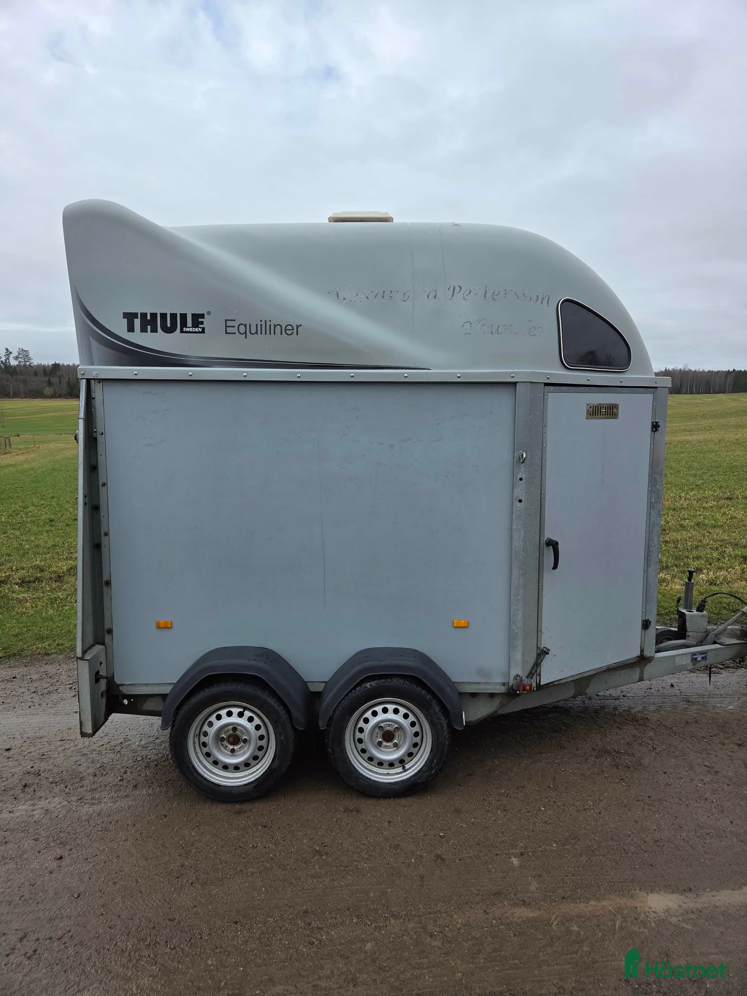 Hästtransporter  fordon & transport till salu: Thule från 2009 - Annons 2
