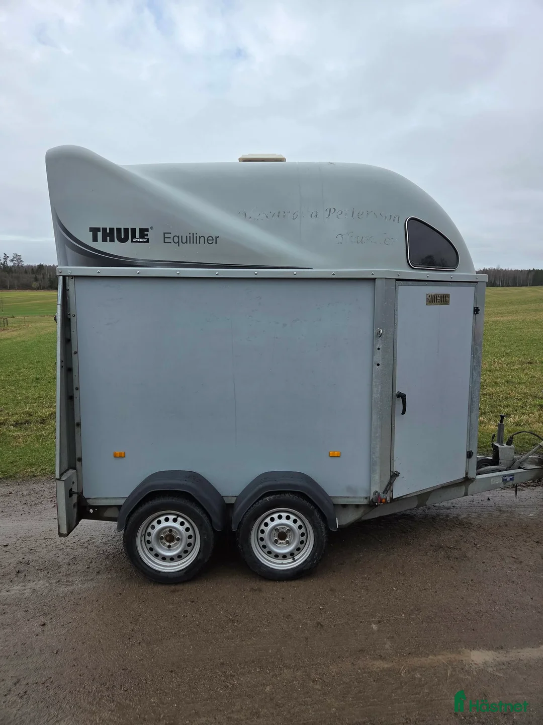 Hästtransporter  fordon & transport till salu: Thule från 2009 - Annons 1