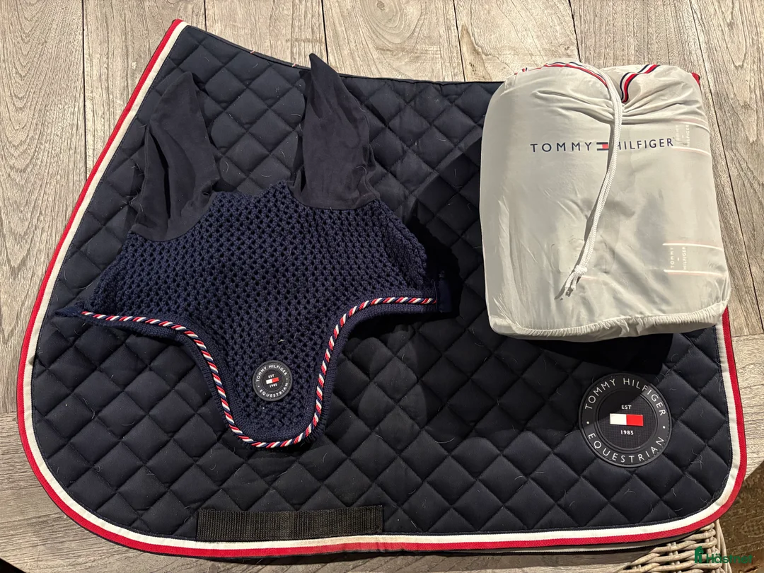 Schabrak & Vojlockar hästutrustning till salu: Stilrena och bekväma hästschabrak  - Annons 7