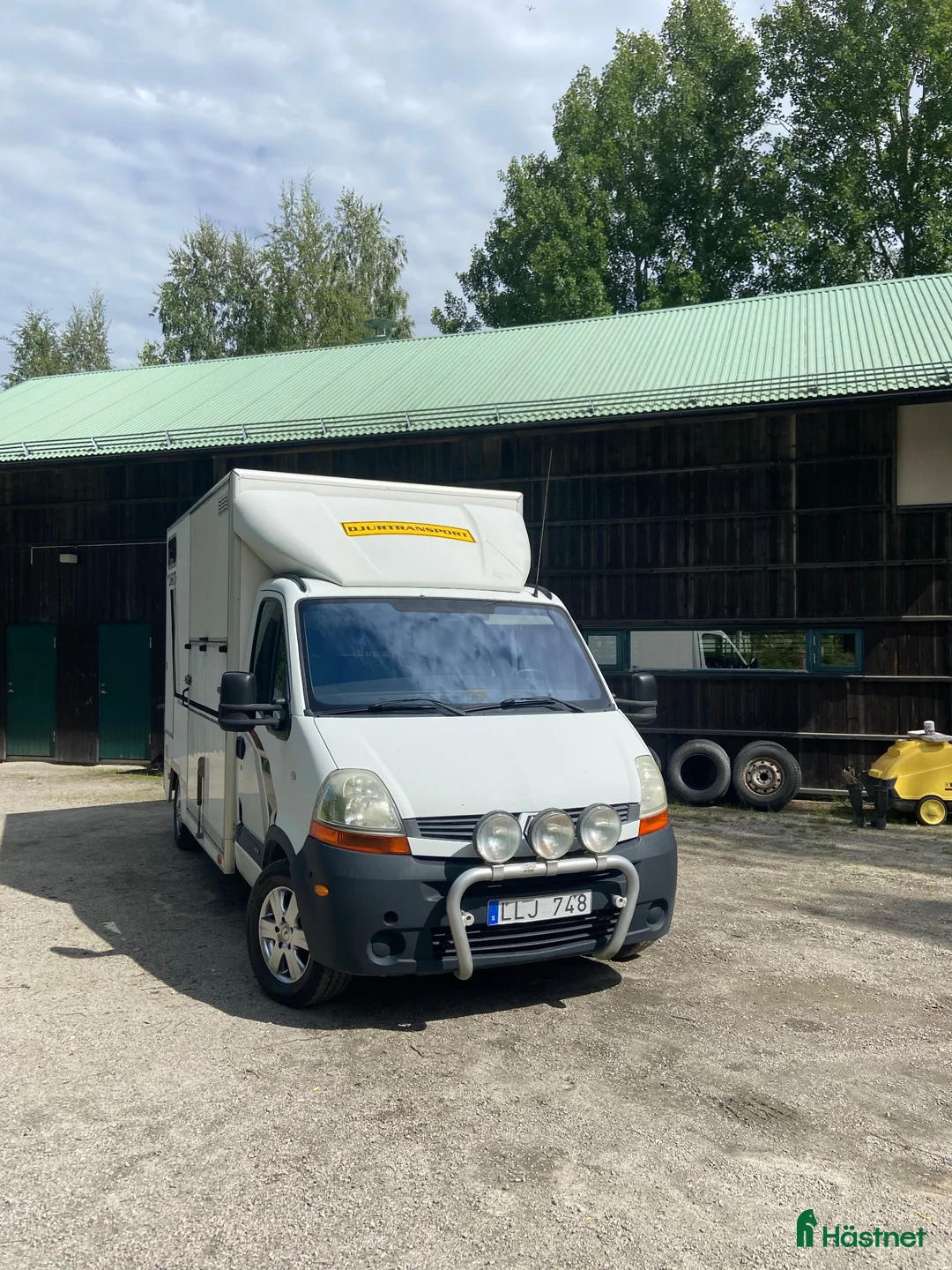 Hästlastbilar  fordon & transport till salu: Renault Master Hästtransport Nybesiktigad - Annons 2