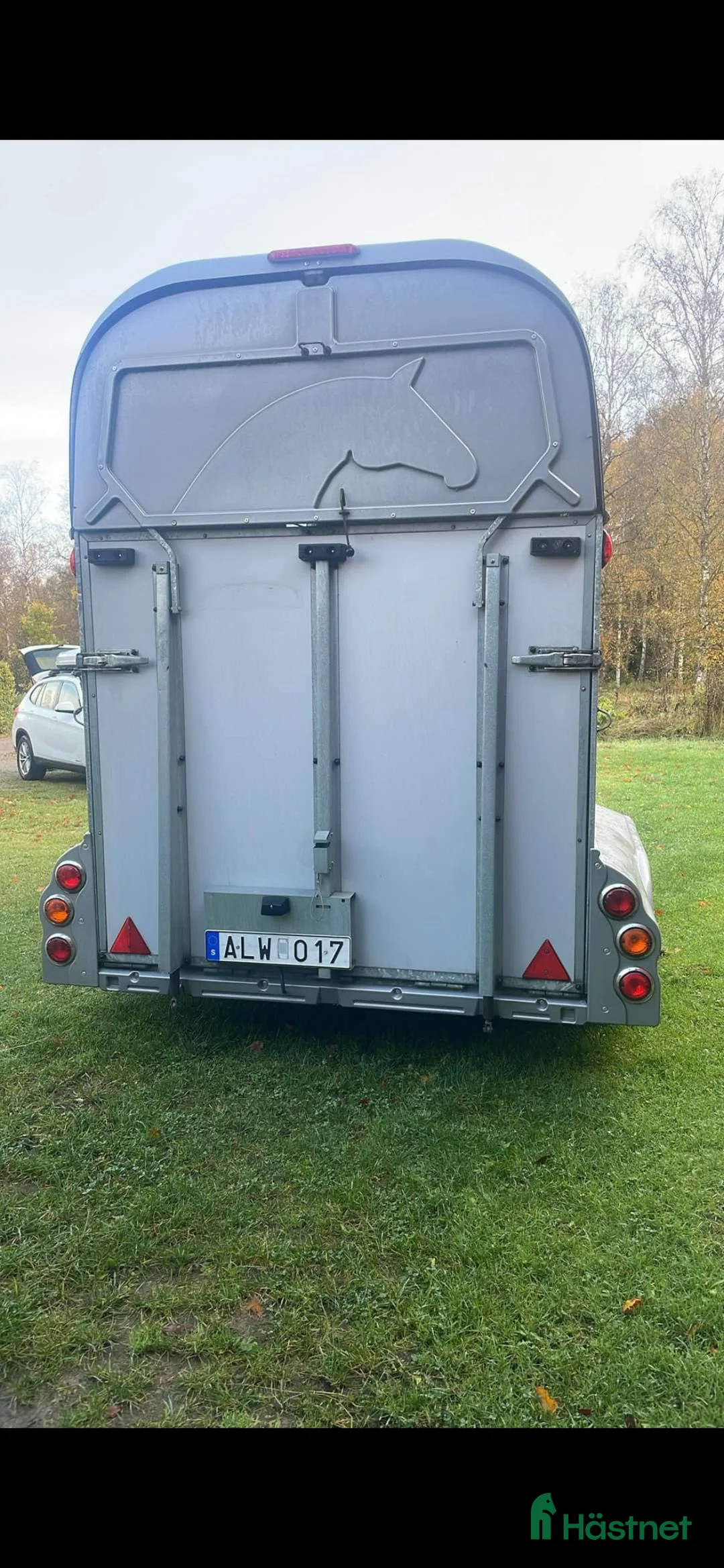 Hästtransporter  fordon & transport till salu: Thule excellent 2007 i Tjureda - Annons 2