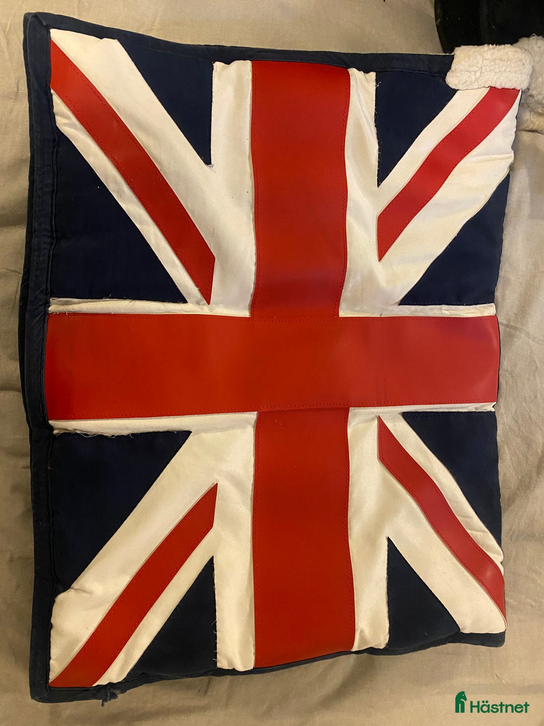 Schabrak & Vojlockar hästutrustning till salu: Schabrak och huva från John Whitaker  i Uddevalla - Annons 2