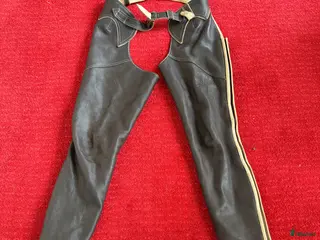 Ridbyxor ryttarutrustning till salu: Parlanti Chaps i Skärhamn - Annons 3