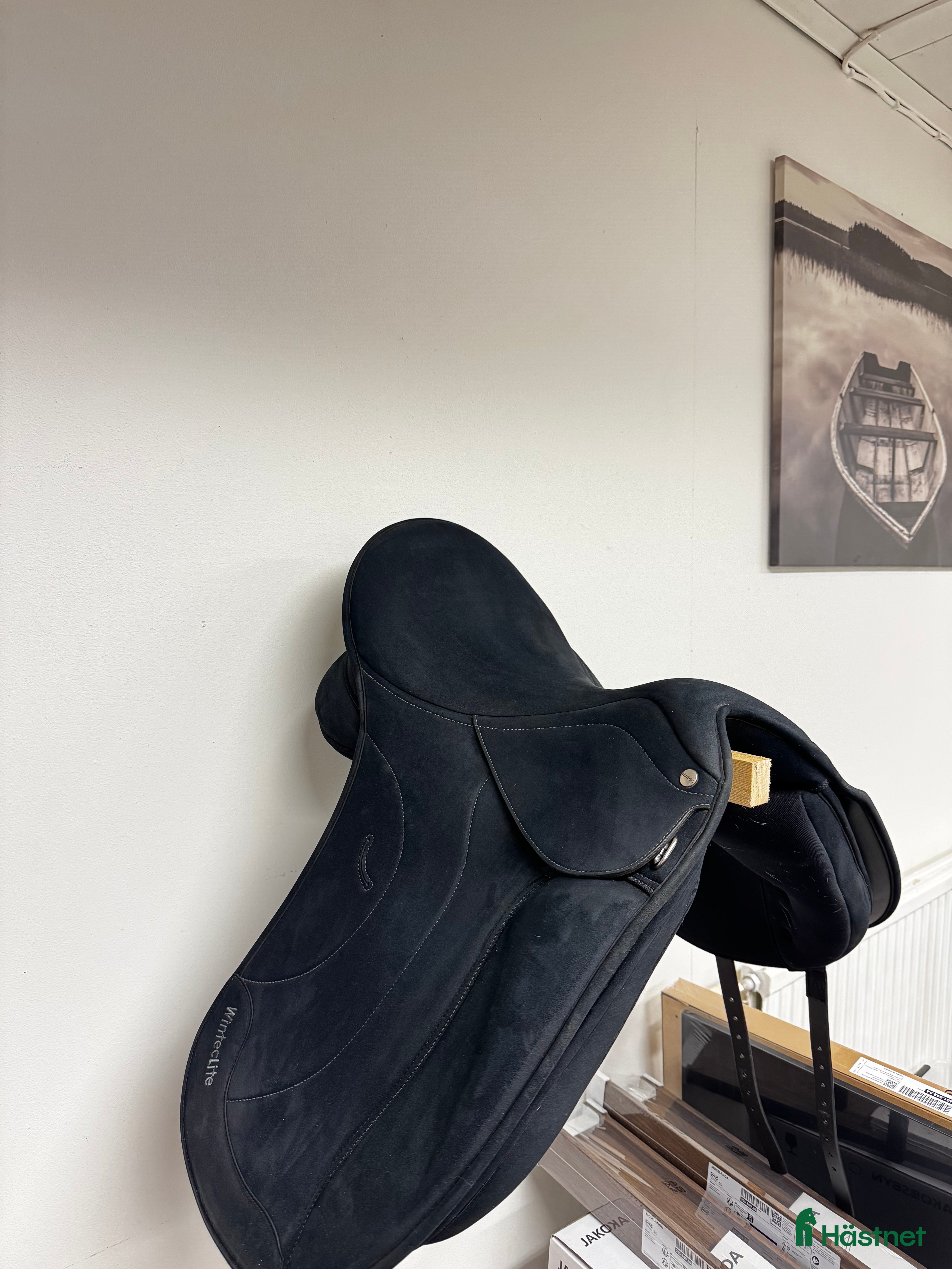 Sadlar hästutrustning Fin dressyrsadel i Bollnäs - Annons 1