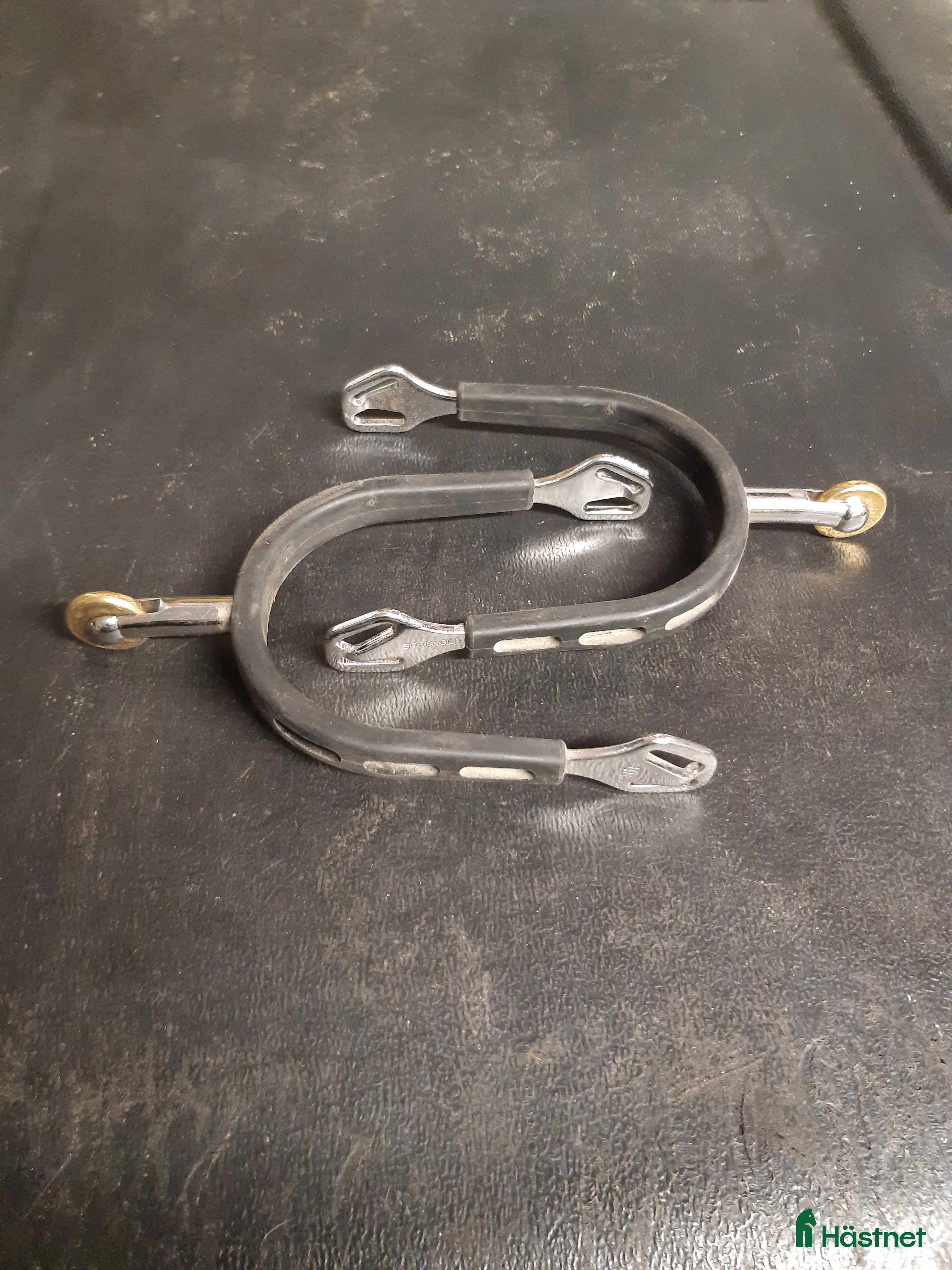 Övrig Ryttarutrustning ryttarutrustning till salu: Sprenger sporrar i Enköping - Annons 3