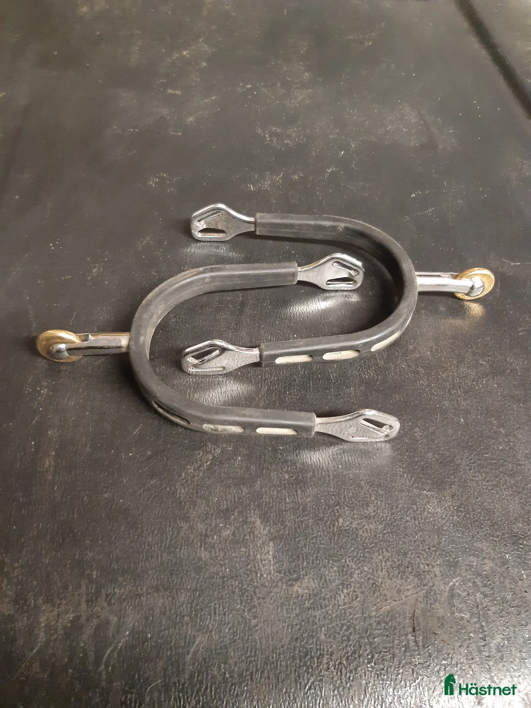 Övrig Ryttarutrustning ryttarutrustning till salu: Sprenger sporrar i Enköping - Annons 1