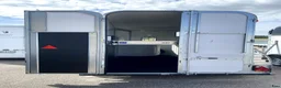Hästtransporter  fordon & transport till salu: JMS-kör en häst med B-kort i bred spilta+sadelskåp - Annons 4