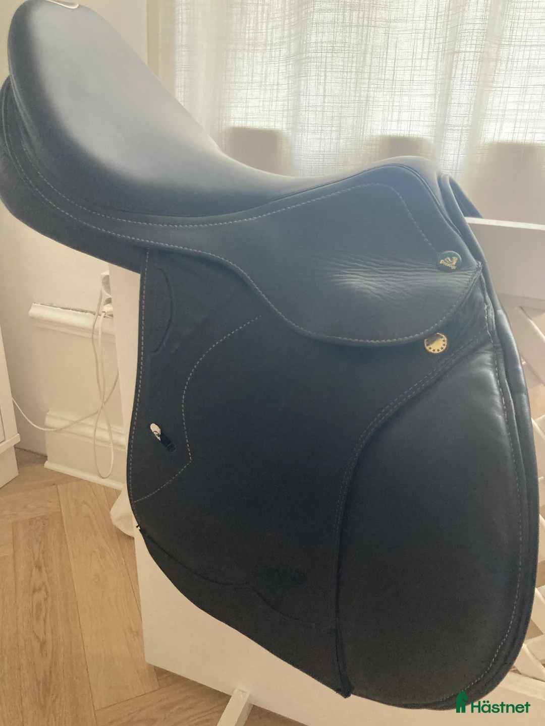 Sadlar hästutrustning till salu: Snygg Prestige Versailles DW 17/MW/34 Ponny  i Stockholm - Annons 4