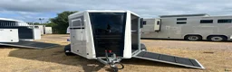 Hästtransporter  fordon & transport till salu: Nya Equi-trek med fronturlastning - Annons 2