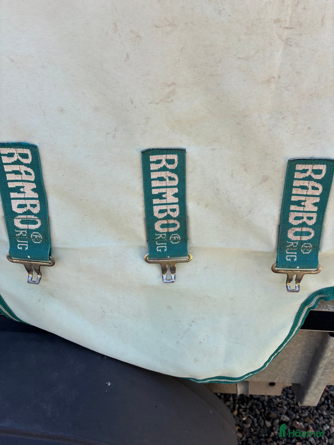 Täcken hästutrustning till salu: Horseware Rambo i Gråbo - Annons 2