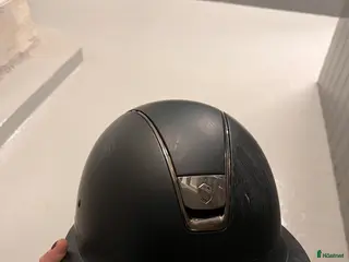 Hjälmar ryttarutrustning till salu: Begagnad Samshield hjälm i Stockholm - Annons 2