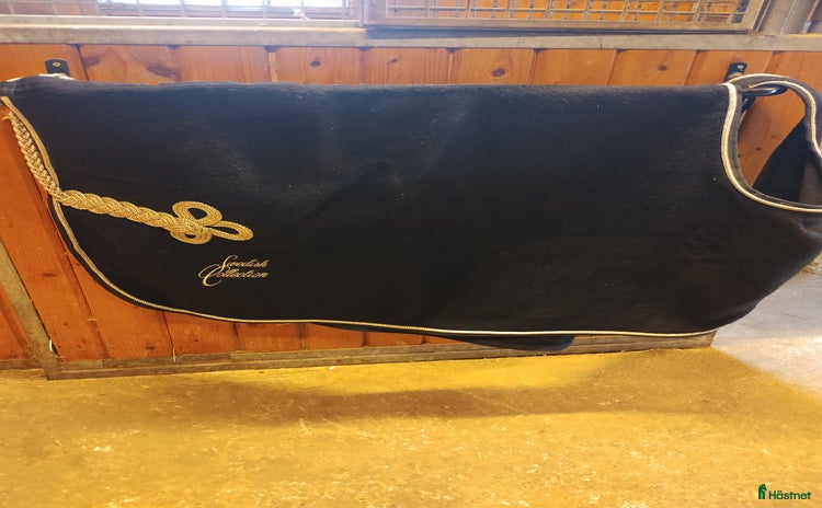 Täcken hästutrustning till salu i Söderköping - Annons 9