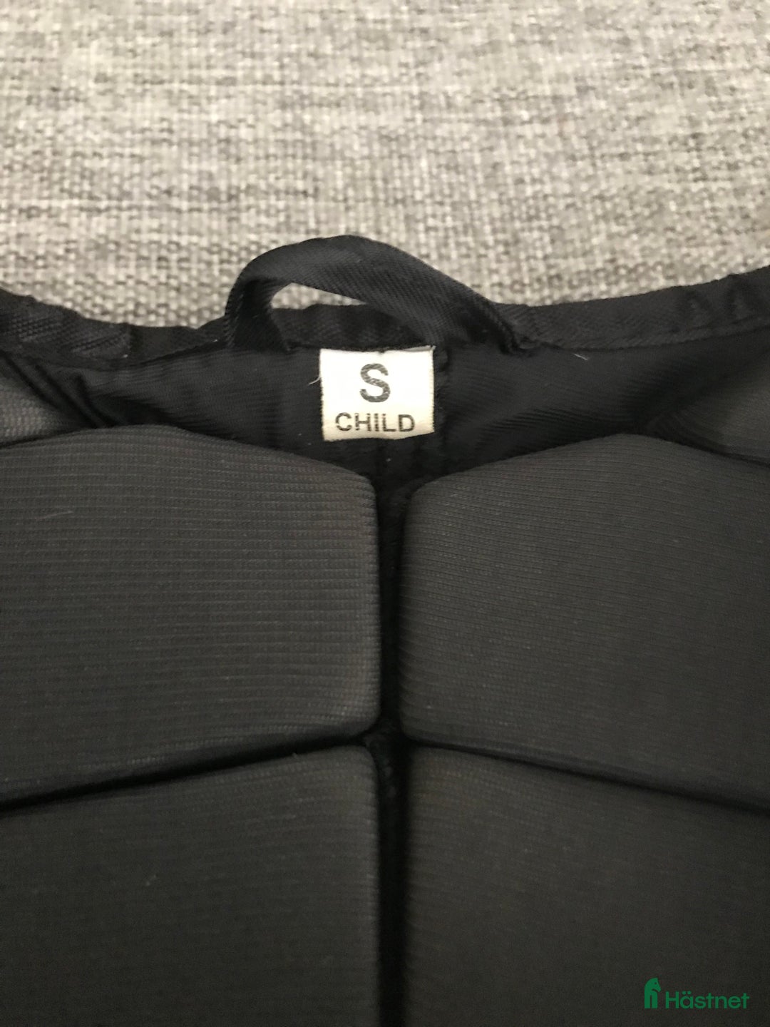 Säkerhetsvästar ryttarutrustning till salu: Säkerhetsväst barn  i Herrljunga - Annons 2