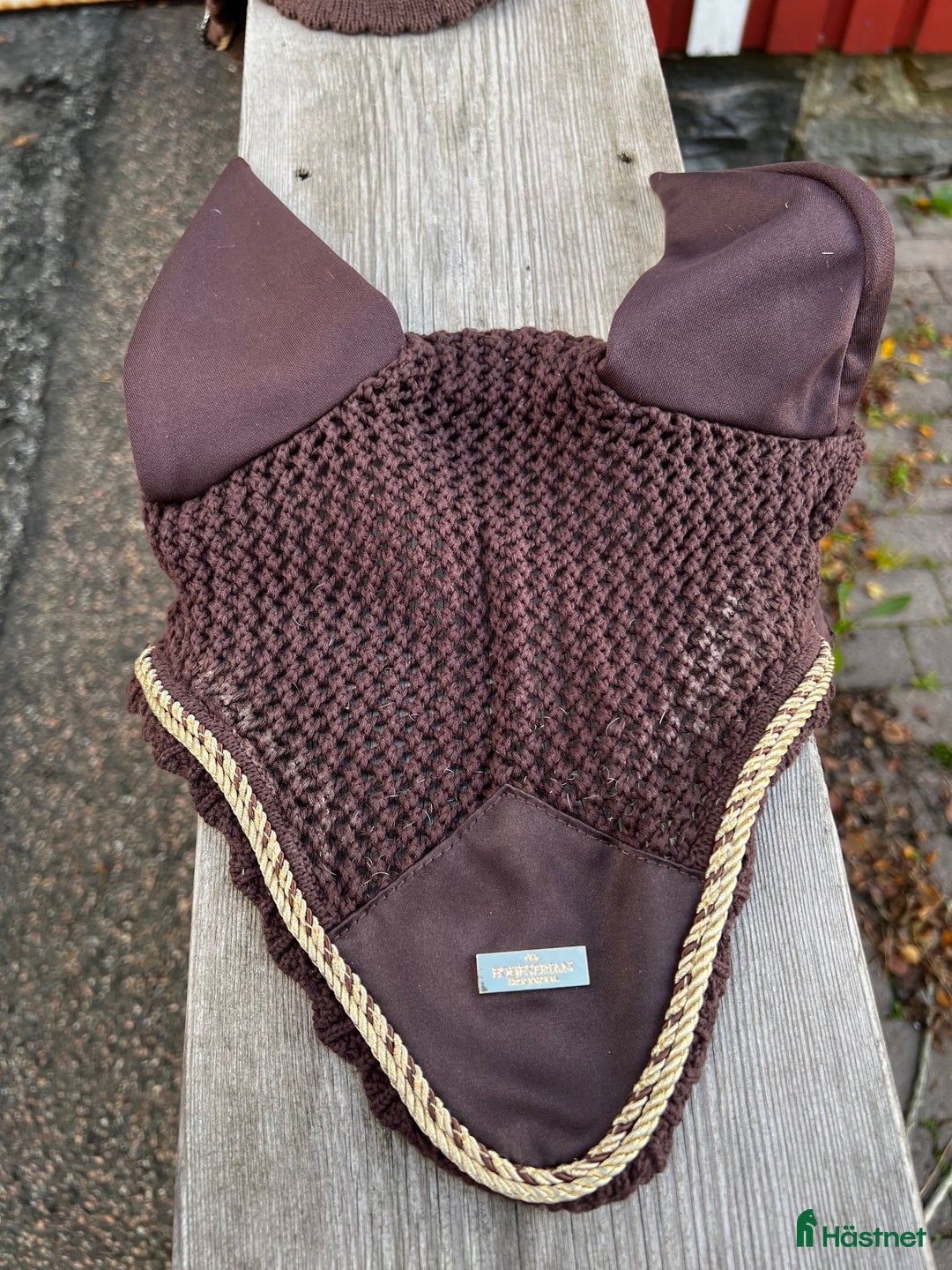 Schabrak & Vojlockar hästutrustning till salu: Fina Equiline dressyrschabrak och huvor  i Kungsbacka - Annons 10